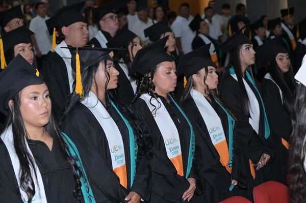 Graduados UTC - UTC